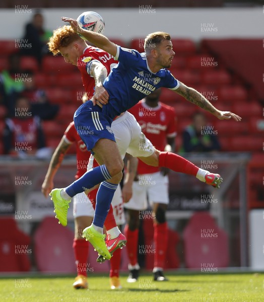 190920 - Nottingham Forest v Cardiff City - Sky Bet Championship - Joe Ralls of Cardiff and Jack Colback of Nottingham Forest