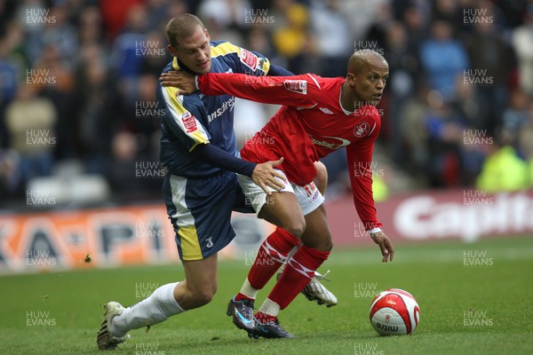 25.10.08 ... Nottingham Forest v Cardiff City, Coca Cola Championship -  Forest's Robert Earnshaw  holds off Cardiff's Gabor Gyepes  