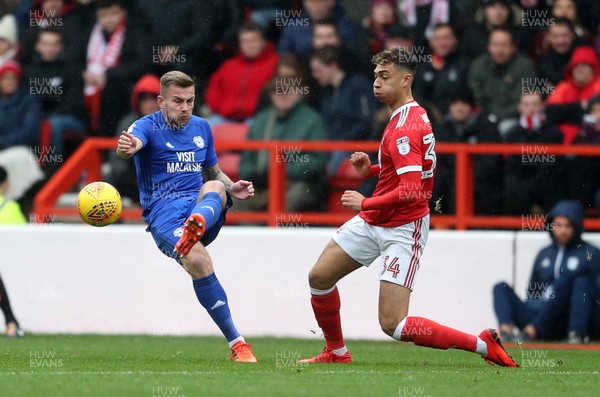 261117 - Nottingham Forest v Cardiff - SkyBet Championship - Joe Ralls of Cardiff City is challenged by Tyler Walker of Nottingham Forest