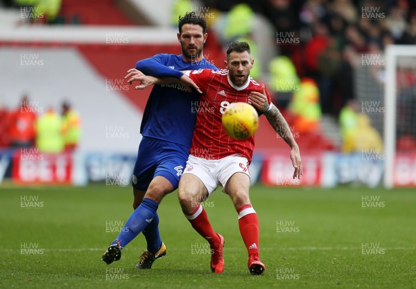 261117 - Nottingham Forest v Cardiff - SkyBet Championship - Daryl Murphy of Nottingham Forest is challenged by Sean Morrison of Cardiff City