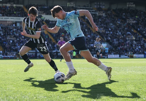 060426 - Notts County v Newport County - Sky Bet League 2 - Ben Lloyd of Newport and Luke Browne of Notts County