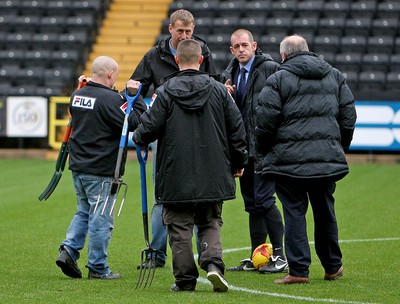 Notts County v Newport County 121215