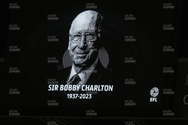 241023 - Notts County v Newport County - Sky Bet League 2 - Tribute to Sir Bobby Charlton