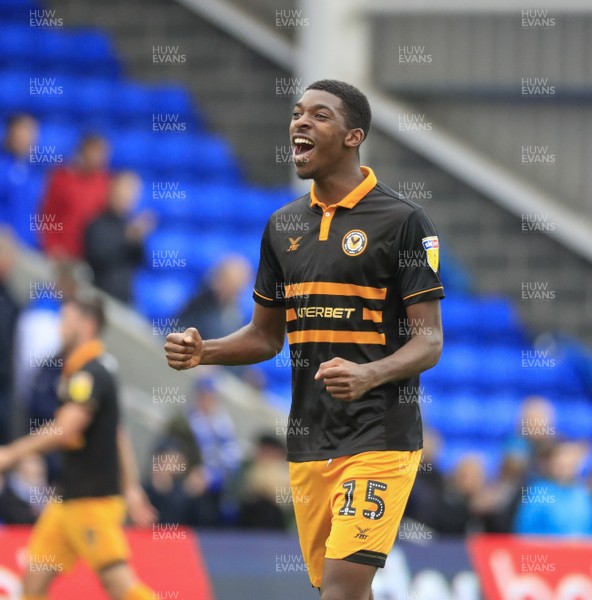 080918 - Oldham Athletic v Newport County - Sky Bet League 2 - Newport County midfielder Tyreeq Bakinson (15) runs through on goal to score the opening goal of the game 0-1 to Newport