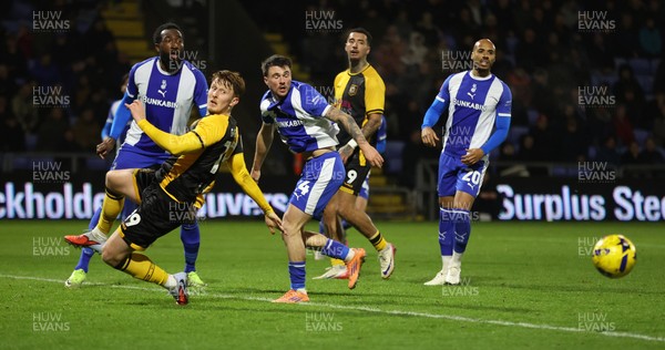221125 - Oldham Athletic v Newport County - Sky Bet League 2 - Ged Garner of Newport mishits the ball in goalmouth