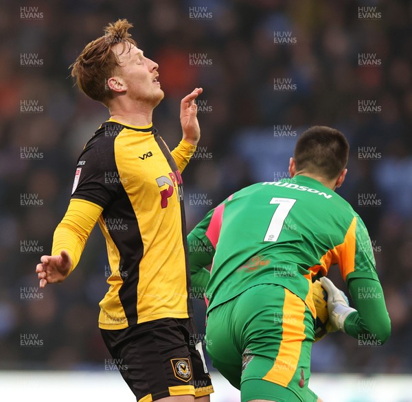 221125 - Oldham Athletic v Newport County - Sky Bet League 2 - Goalkeeper Mathew Hudsoc of Oldham saves from Ged Garner of Newport