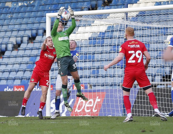 230121 - Oldham Athletic v Newport County - Sky Bet League 2 -  Laurence Bilboe of Oldham Athletic saves a shot from Ryan Taylor of Newport County