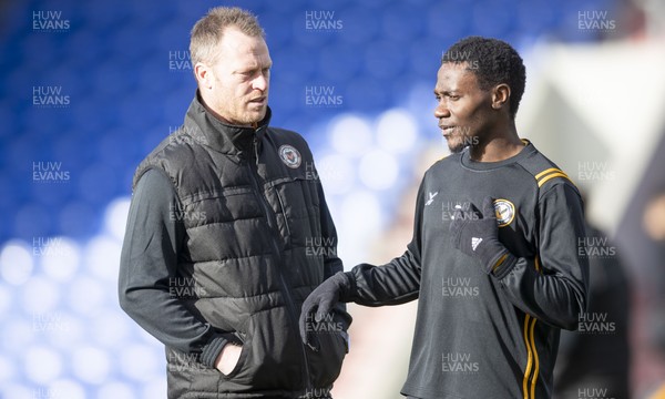 290220 - Oldham Athletic v Newport County - Sky Bet League 2 -  Newport County's manager Michael Flynn chats with Jordan Green ahead of the game against Oldham Athletic 