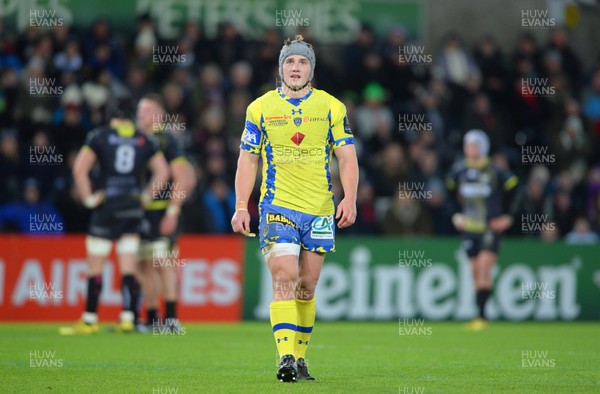 150116 - Ospreys v Clermont Auvergne - European Rugby Champions Cup -Jonathan Davies of Clermont Auvergne