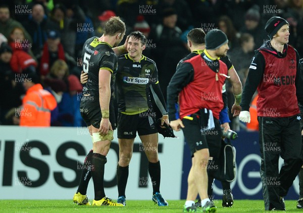 150116 - Ospreys v Clermont Auvergne - European Rugby Champions Cup -Alun Wyn Jones and Sam Davies of Ospreys celebrate at the end of the game