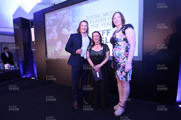 300418 - Ospreys Awards Night - Social Media Player of the Year, Jeff Hassler
