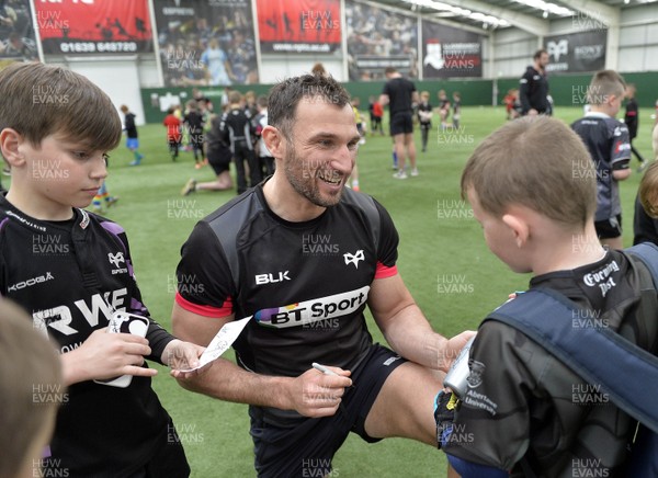 050416 - Ospreys Easter Camp - Joe Bearman