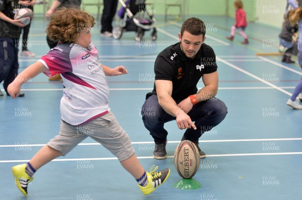 310316 - Ospreys Easter Party - Tom Habberfield