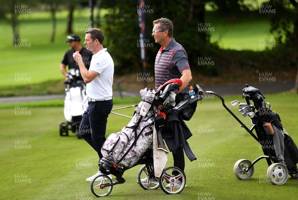 180821 - Ospreys Golf Day - James Davies-Yandle and Sean Holley