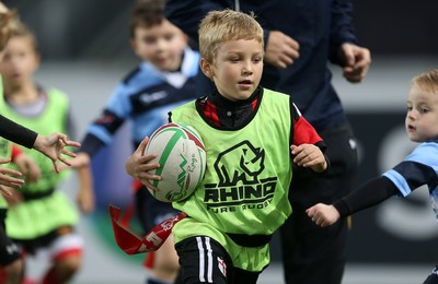 151017 - Ospreys v Clermont Auvergne - European Rugby Champions Cup - Tag Rugby
