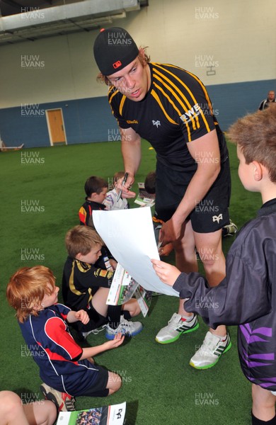 21.04.11.Ospreys Kids Summer Camp, Llandarcy Academy. 