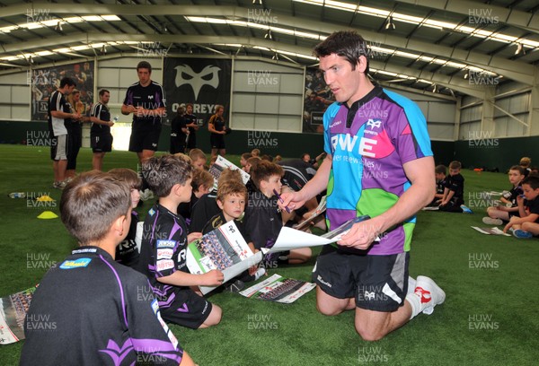 21.04.11.Ospreys Kids Summer Camp, Llandarcy Academy. 