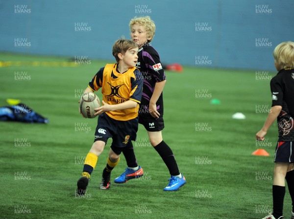 21.04.11.Ospreys Kids Summer Camp, Llandarcy Academy. 