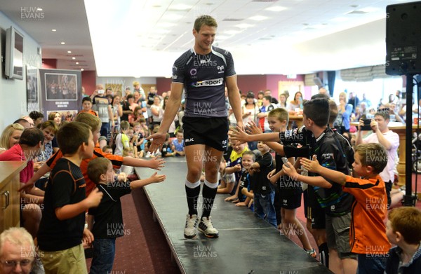 080814 - Ospreys Kit Launch -Dan Biggar models the new Ospreys home kit during the kit launch