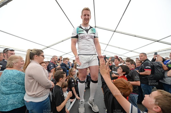 120816 - Ospreys Kit Launch -Bradley Davies models the new Ospreys away kit