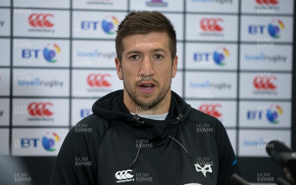 260418 - Ospreys Media Conference - Justin Tipuric talks to the media during press conference
