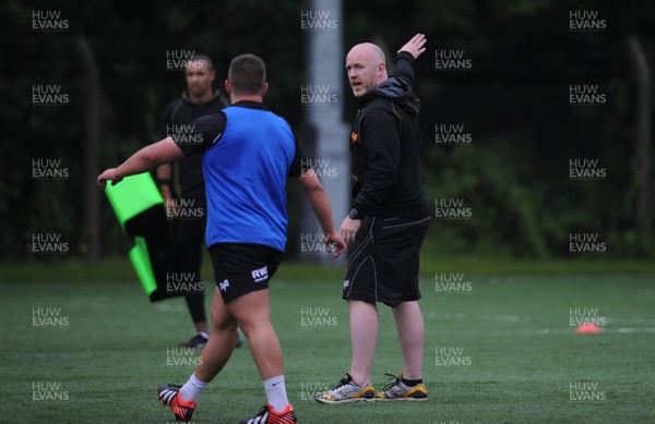 020713 - Ospreys Media Interviews and Training -Steve Tandy during training