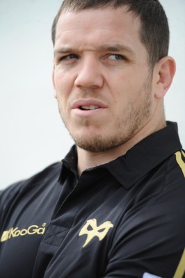 06.04.10 - Ospreys Rugby Press Conference - Paul James talks to reporters. 