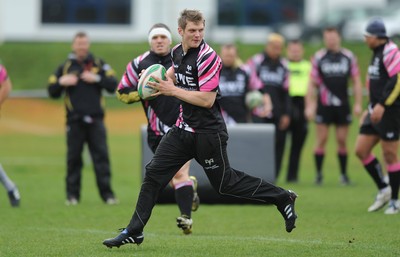 06.04.10 - Ospreys Rugby Training - Dan Biaggar in action during training. 