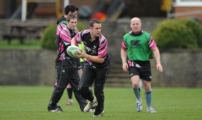 06.04.10 - Ospreys Rugby Training - Lee Byrne in action during training. 