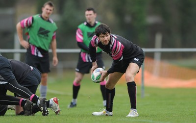 06.04.10 - Ospreys Rugby Training - Mike Phillips in action during training. 