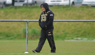 06.04.10 - Ospreys Rugby Training - Director of coaching Scott Johnson during training. 