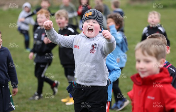 070421 - Ospreys Easter Rugby Camp at South Gower RFC - 