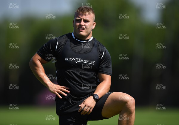 190721 - Ospreys Rugby Preseason - Ifan Phillips during training