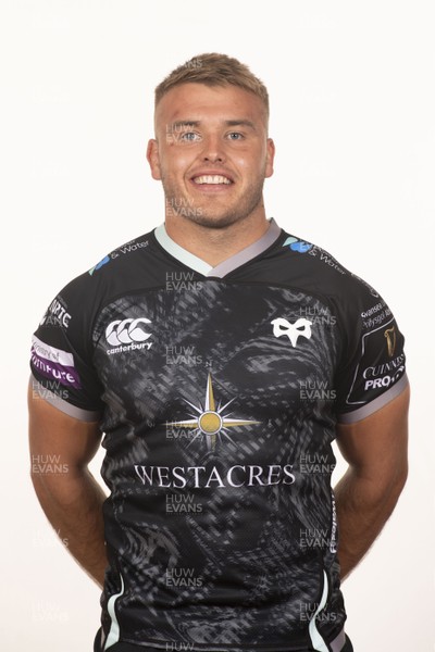 180920 - Ospreys Rugby Squad - Ifan Phillips