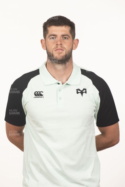 180920 - Ospreys Rugby Squad - Liam Thomas