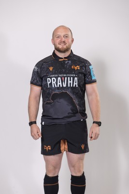 010925 - Ospreys Rugby Squad Portraits - Ethan Lewis