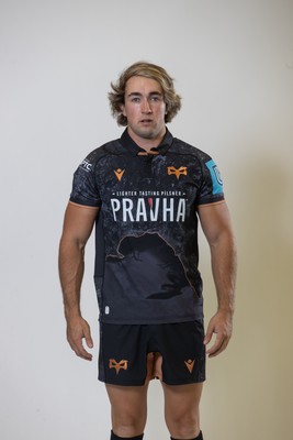 010925 - Ospreys Rugby Squad Portraits - Luke Scully