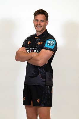 080925 - Ospreys Headshots - Kieran Hardy
