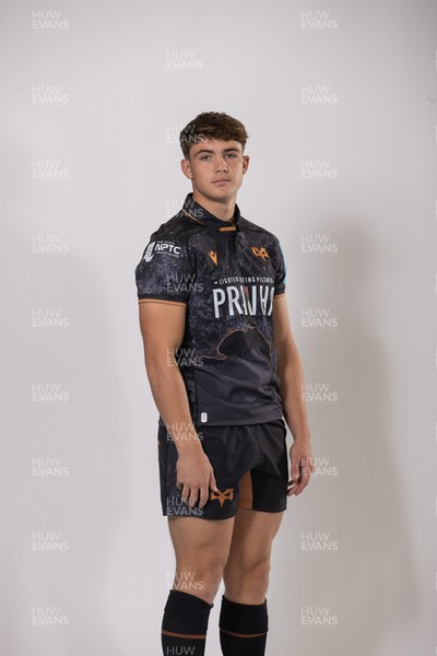 010925 - Ospreys Rugby Squad Portraits - Jack Hoskins