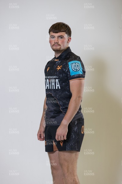 010925 - Ospreys Rugby Squad Portraits - Keillen Cullen