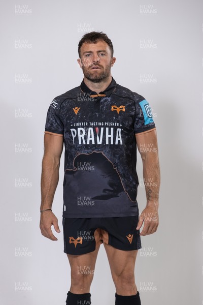 010925 - Ospreys Rugby Squad Portraits - Luke Morgan