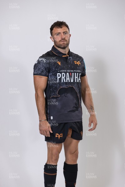 010925 - Ospreys Rugby Squad Portraits - Luke Morgan