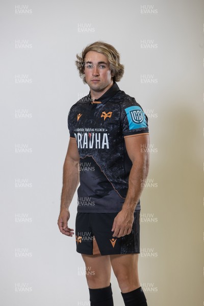 010925 - Ospreys Rugby Squad Portraits - Luke Scully