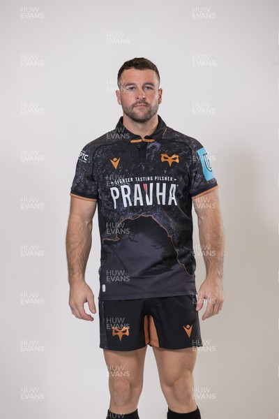 010925 - Ospreys Rugby Squad Portraits - Ryan Conbeer