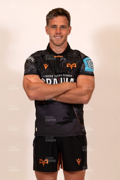 080925 - Ospreys Headshots - Kieran Hardy