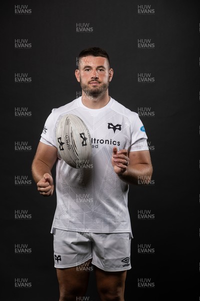 240821 - Ospreys Rugby Squad Headshots - Gareth Thomas