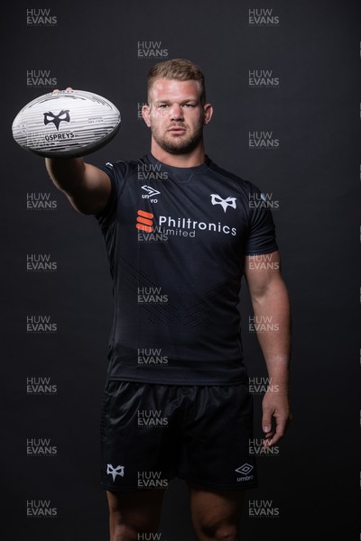 240821 - Ospreys Rugby Squad Headshots - Olly Cracknell
