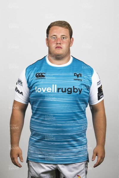 240718 - Ospreys Rugby Squad Headshots - Rhys Henry