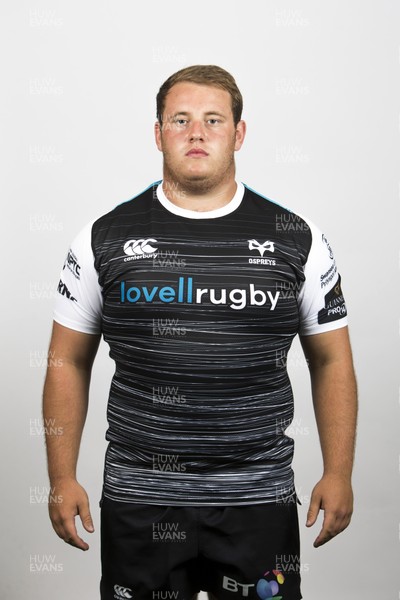 240718 - Ospreys Rugby Squad Headshots - Rhys Henry