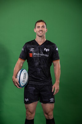 090922 - Ospreys Rugby Squad Portraits - George North